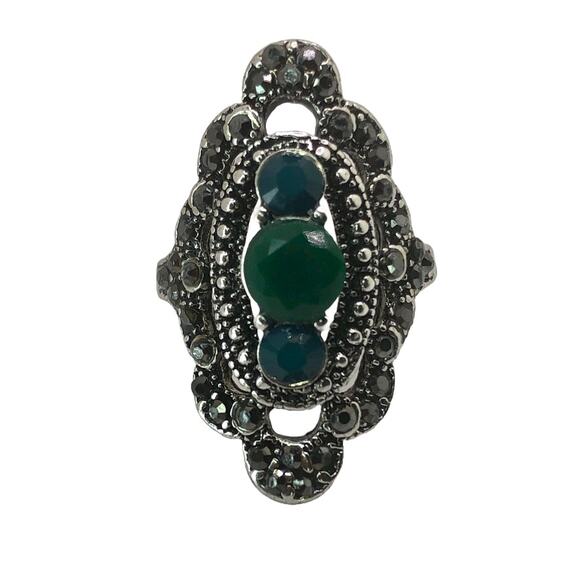 Silver and Green Rhinestone Statement Ring - Size 6.5 - Picture 3 of 7